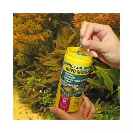 ProNovo Spirulina Flakes M pašaras žuvims 250 ml